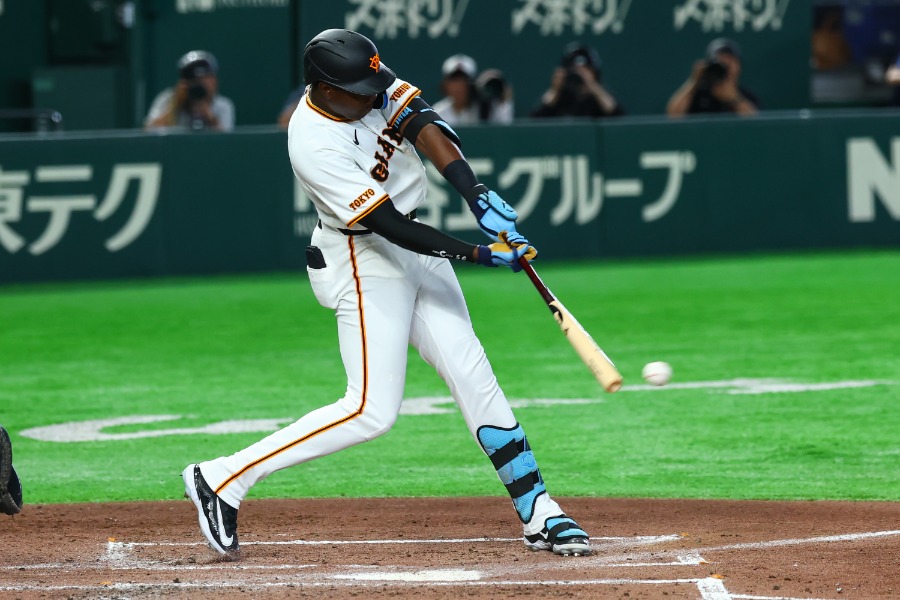 巨人のフリアン・ティマ【写真:加治屋友輝】