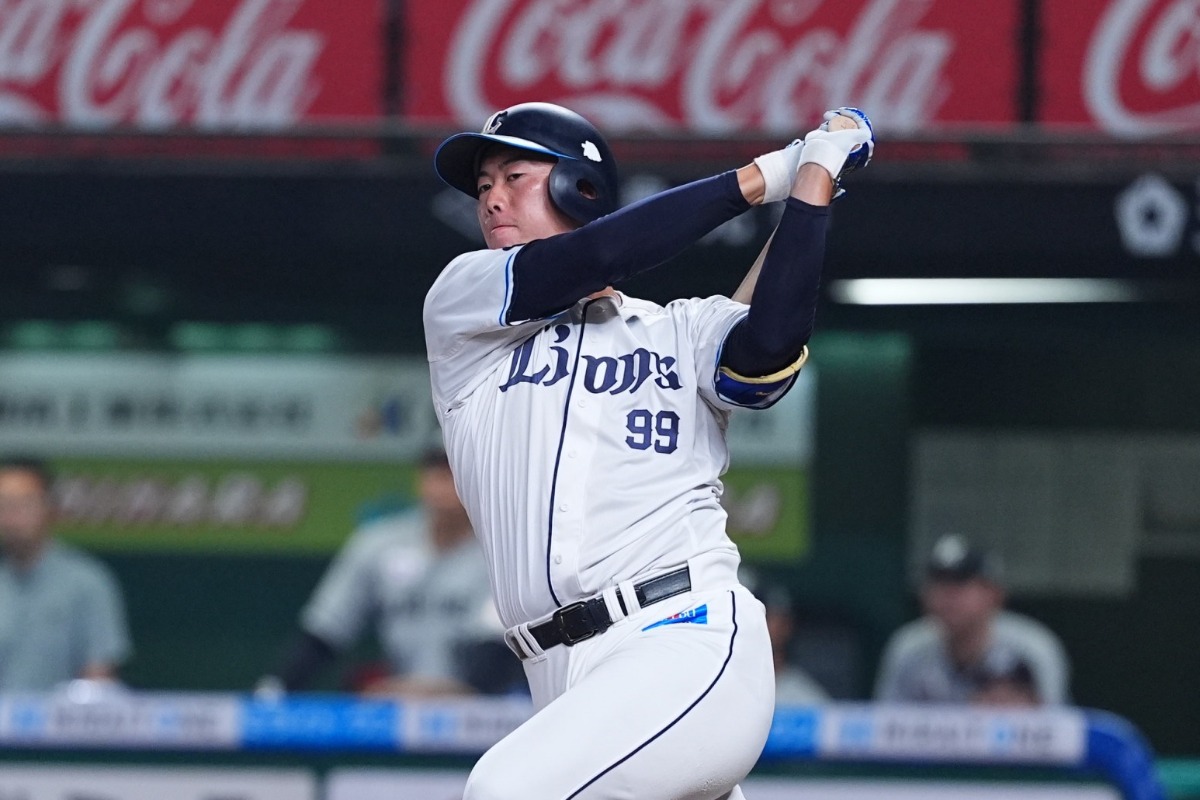 村田怜音は大型大砲として期待がかかる【写真：小林靖】