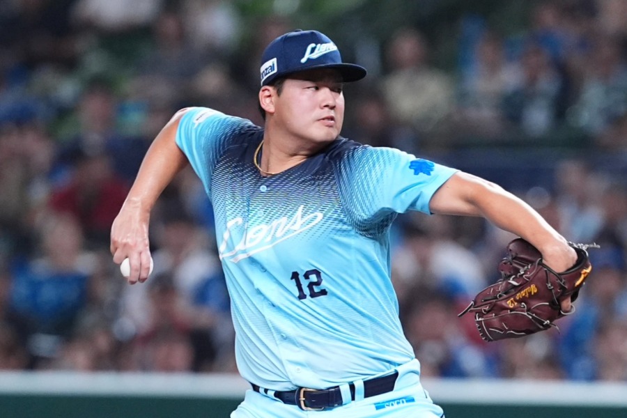 日本ハム戦に先発した西武・渡邉勇太朗【写真:小林靖】