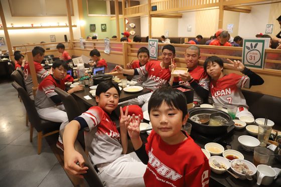 全国制覇の子どもたちへ“しゃぶしゃぶ”祝勝会　未来の担い手を育てる外食大手の11年