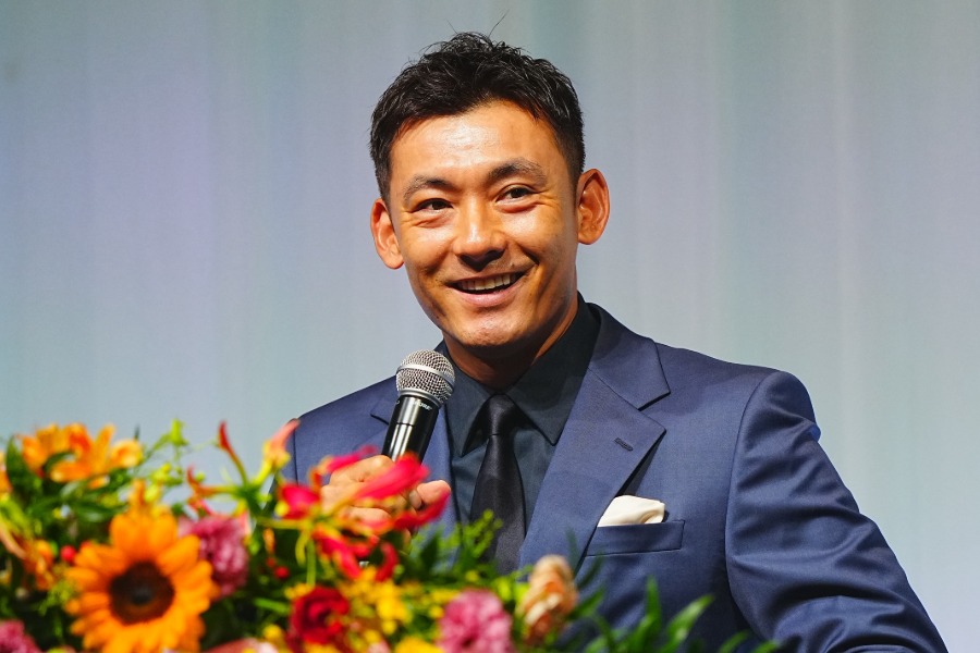 引退会見を行った西武・栗山巧【写真：荒川祐史】