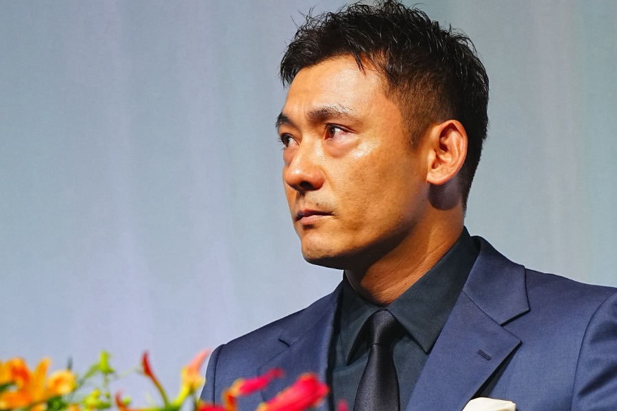 引退会見を行った西武・栗山巧【写真：荒川祐史】