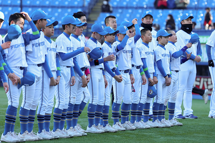 昨年大会に出場した日本ハムジュニアナイン【写真:加治屋友輝】