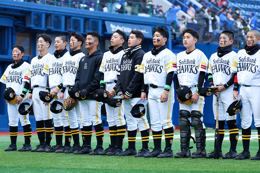 昨年大会に出場したソフトバンクジュニアナイン【写真:加治屋友輝】