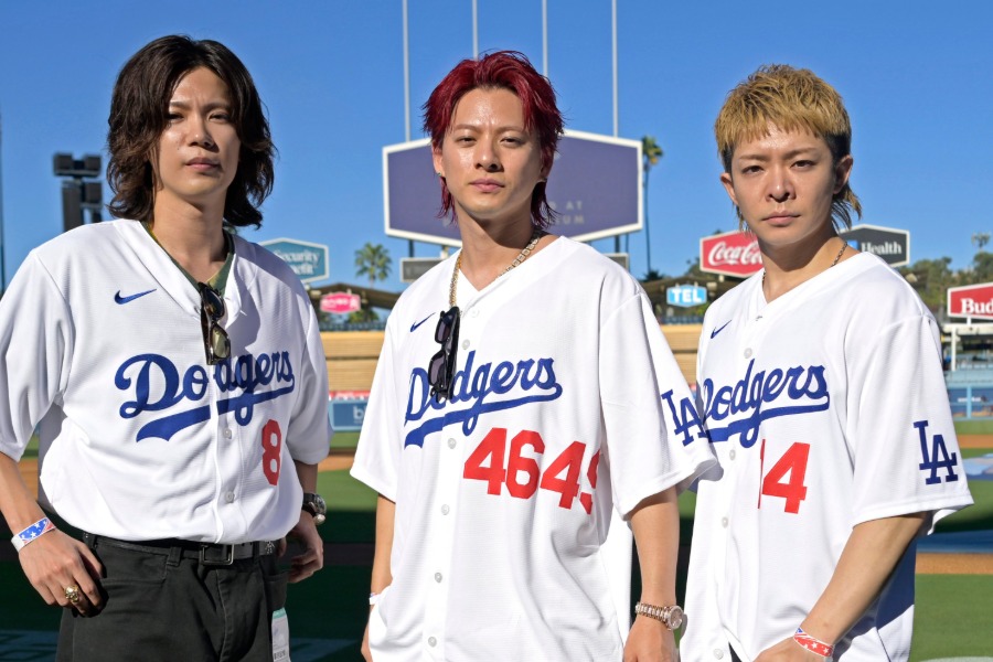 「Number_i」が始球式を行った【写真:ドジャース公式SNSより】