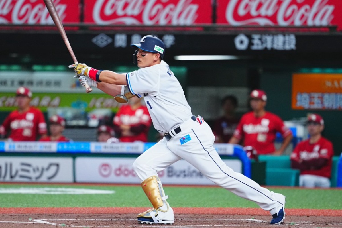 栗山巧は8月30日に引退試合に臨んだ【写真：荒川祐史】