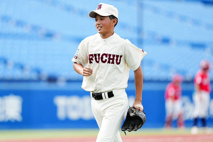投手転向1年程とは思えない堂々のマウンドさばきを見せた【写真:黒澤崇】