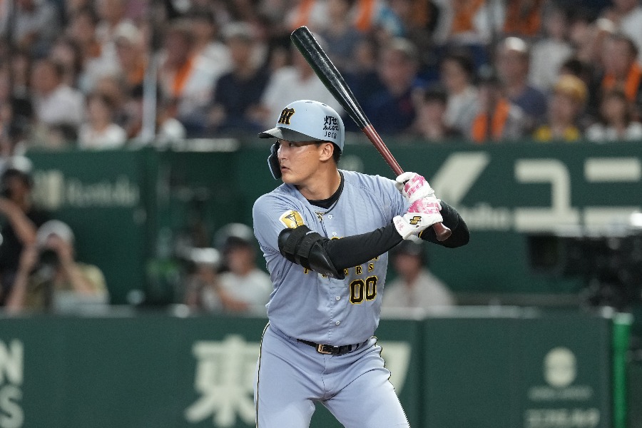 阪神に加入し、過去にない重圧と向き合いながらプレーする元山飛優【写真：井上学】