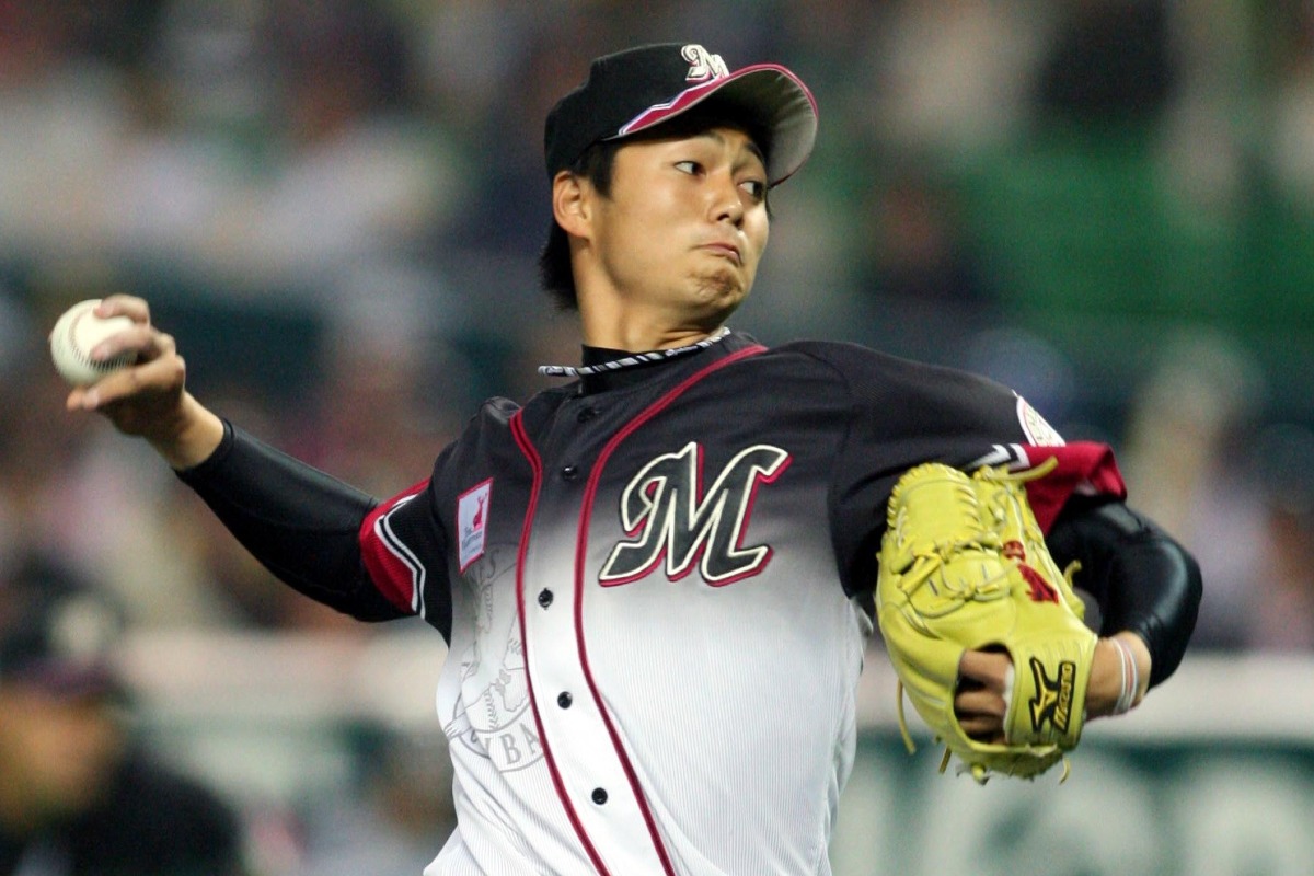 初登板でプロ初勝利を挙げたロッテ・唐川侑己【写真提供：産経新聞社】