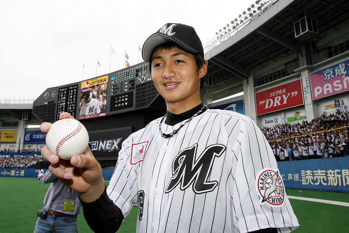 本拠地でプロ2勝目を挙げたロッテ・唐川侑己【写真提供：産経新聞社】