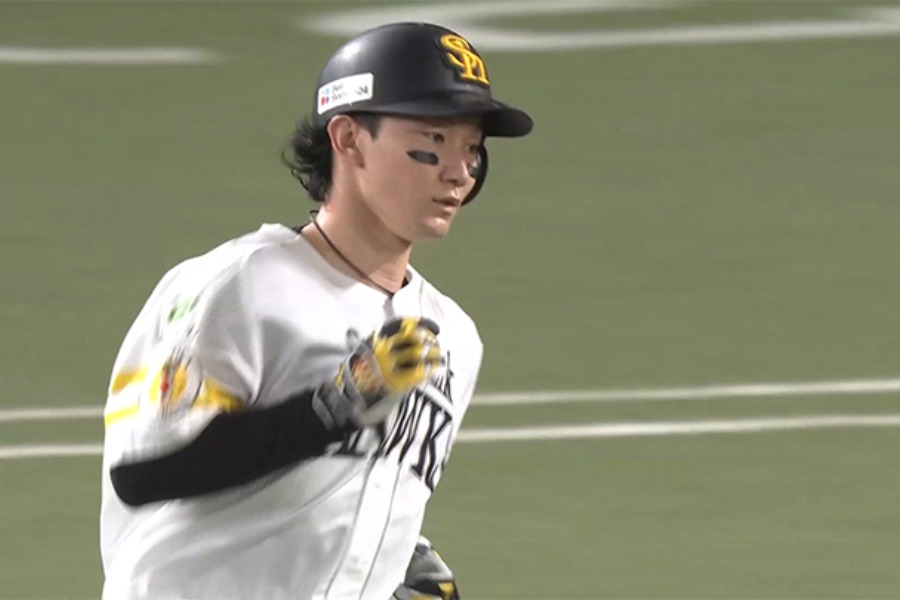 2打席連続本塁打を放ったソフトバンク・正木智也【画像:パーソル パ・リーグTV】