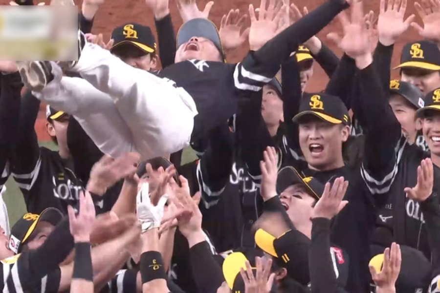3年連続22度目のリーグ優勝を決めたソフトバンク【画像:パーソル パ・リーグTV】