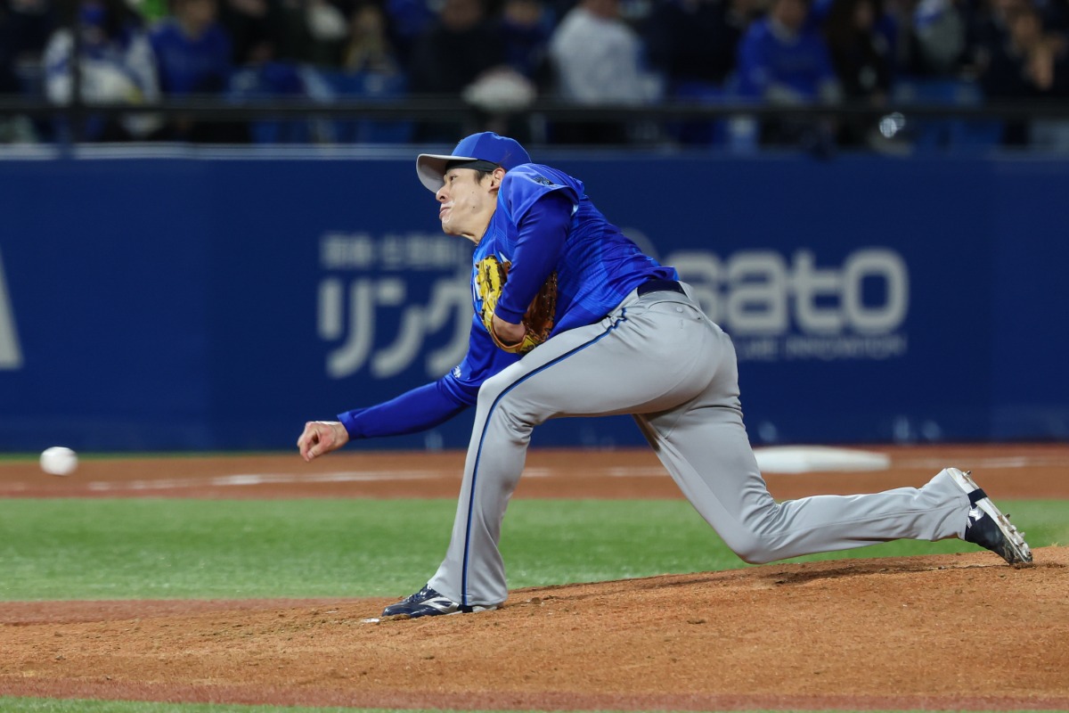 アンダースローでプロ6年間を戦い抜いた【写真：加治屋友輝】