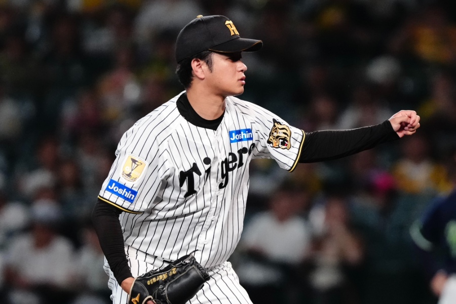 ヤクルト戦に先発した阪神・高橋遥人【写真:黒澤崇】