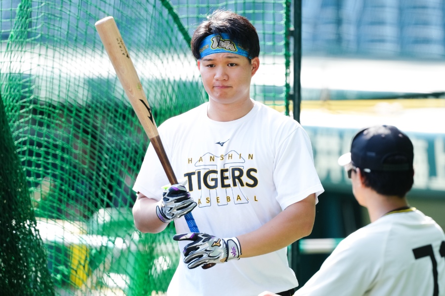 阪神・森下翔太【写真：黒澤崇】