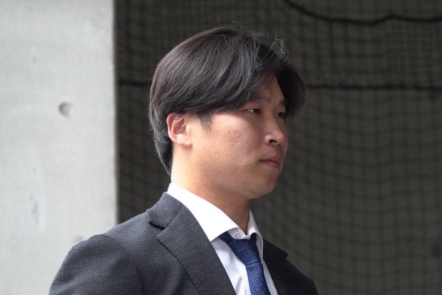 現ドラ移籍から3年…鷹27歳左腕に戦力外通告 TJに腰のヘルニア、度重なる手術「諦めない」