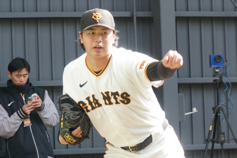 巨人・松浦慶斗【写真:湯浅大】