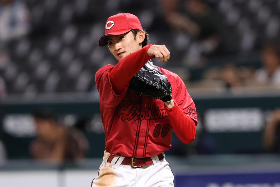 広島・辰見鴻之介【写真：栗木一考】