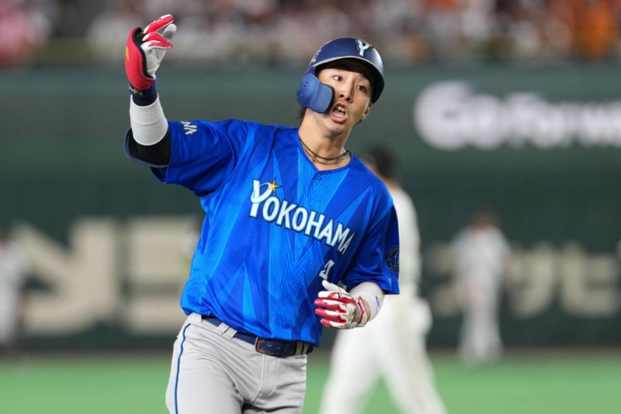 DeNA、3年連続ファイナルS王手 度会が大仕事! 9回にマルティネス粉砕…東が7回1失点粘投