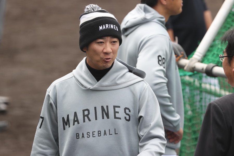 ロッテ、西岡コーチの退団を発表 本人から申し入れ「また会いましょう」…長文でコメント