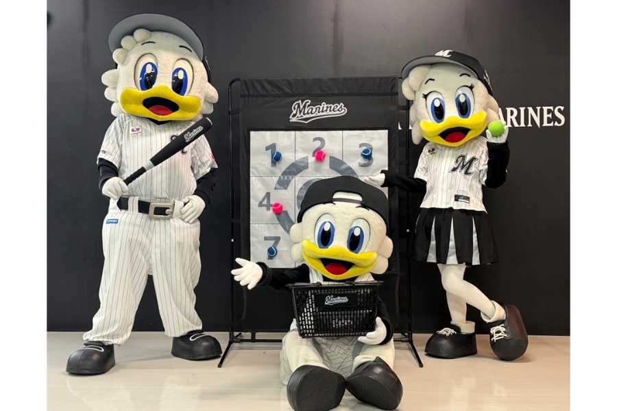 千葉県内の小学校へ野球用具一式を寄贈【写真:球団提供】