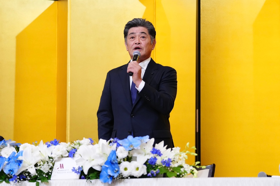 中日・工藤公康新監督【写真：黒澤崇】