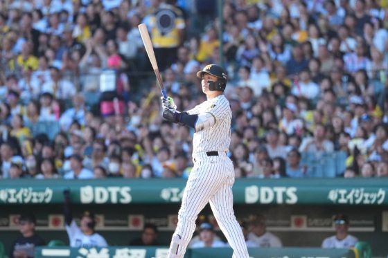 阪神・森下翔太、2打席連続アーチ　甲子園熱狂…負ければ敗退、満身創痍ながら衝撃弾
