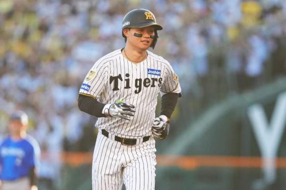 森下2打席連発の裏で…“口あんぐり”の人物　サトテルは頷き、代弁する阪神ファンの思い