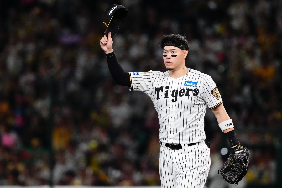 阪神・佐藤輝明【写真:黒澤崇】