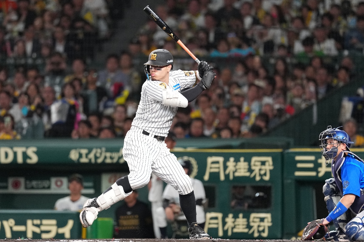 3冠王となった打棒で甲子園を何度も沸かせた【写真:井上学】