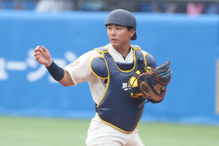 明大・福原聖矢【写真：加治屋友輝】