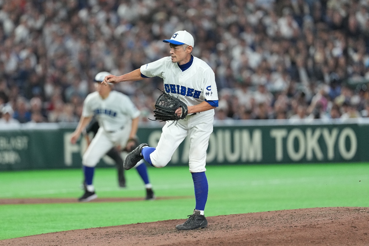 “高校野球女子選抜を相手に今年も貫禄の投球。9回5安打無失点の好投を見せた【写真：井上学】”