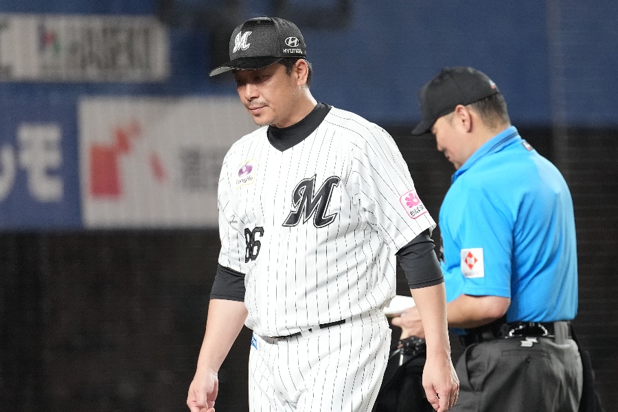 ロッテのサブロー監督【写真：井上学】