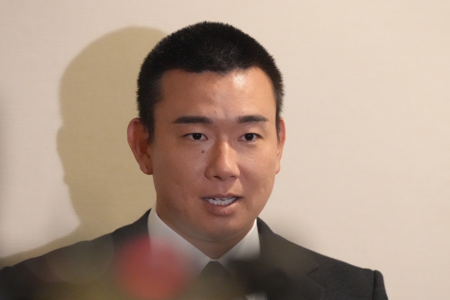 取材に応じたソフトバンク・中村稔弥【写真：森大樹】
