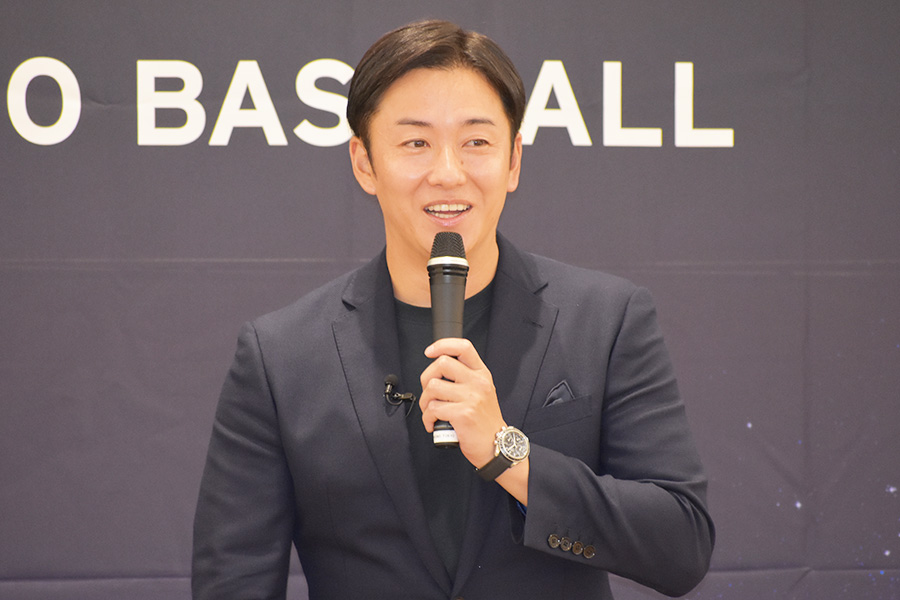トークイベントに登場した斎藤佑樹さん【写真：高橋幸司】