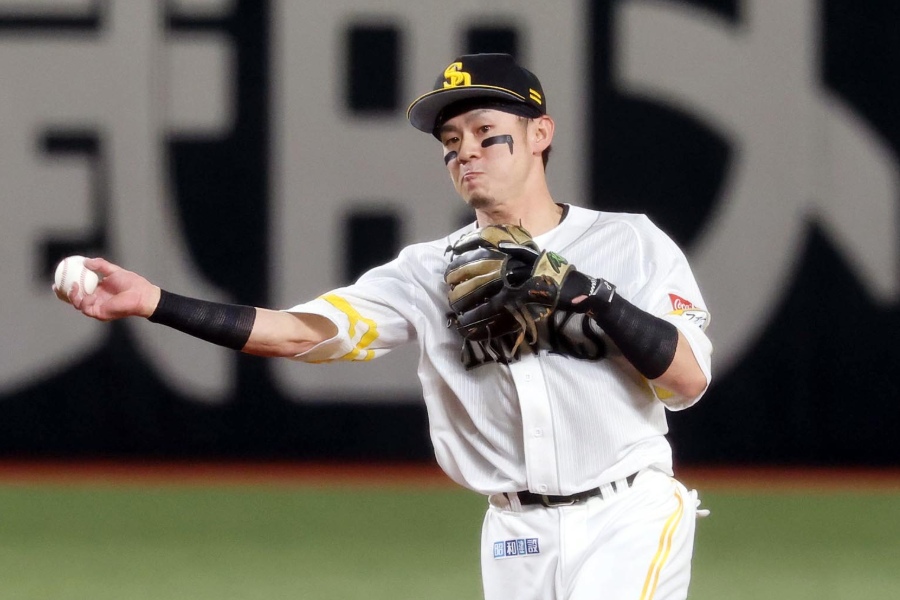 DeNA戦に出場したソフトバンク・牧原大成【写真：栗木一考】