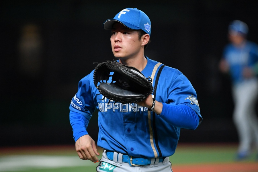 戦力外通告を受けた日本ハム・梅林優貴【写真：小林靖】