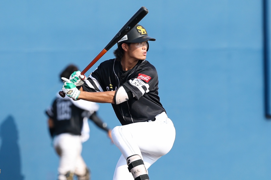 引退を表明したソフトバンク・佐藤航太【写真：加治屋友輝】